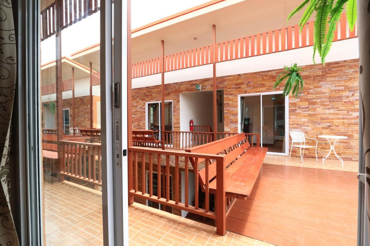 Hotel Rak Na Khaoyai à Mu Si Extérieur photo