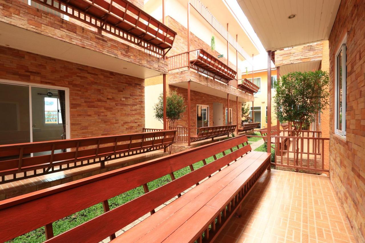 Hotel Rak Na Khaoyai à Mu Si Extérieur photo