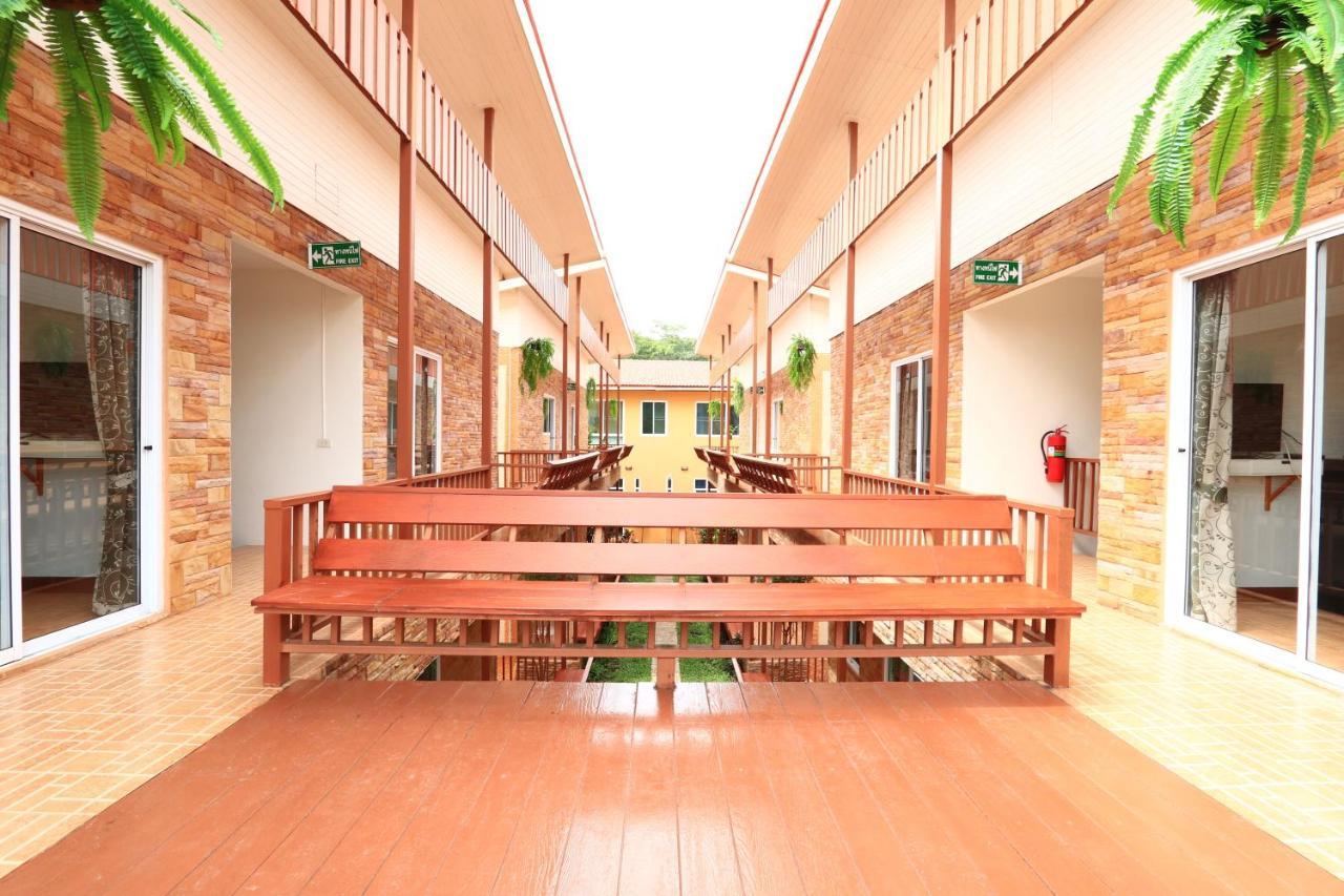 Hotel Rak Na Khaoyai à Mu Si Extérieur photo